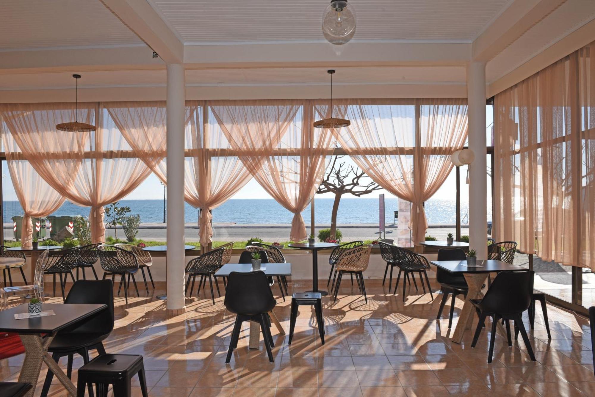 Star Beach Resort - Makrygialos Beachfront Nests Buitenkant foto